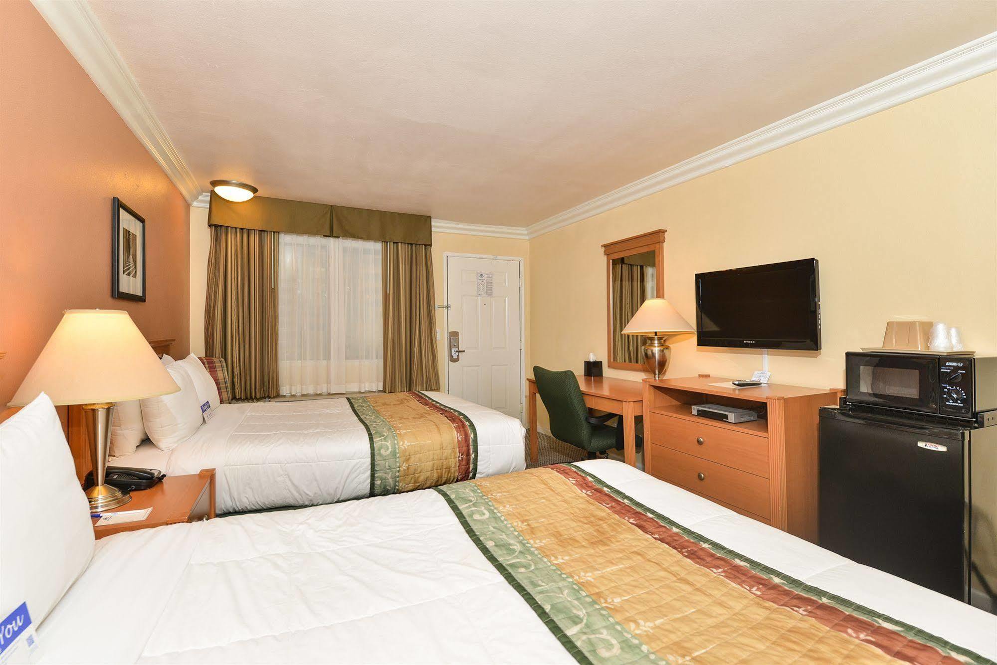 Inn By The Sfo South San Francisco Esterno foto